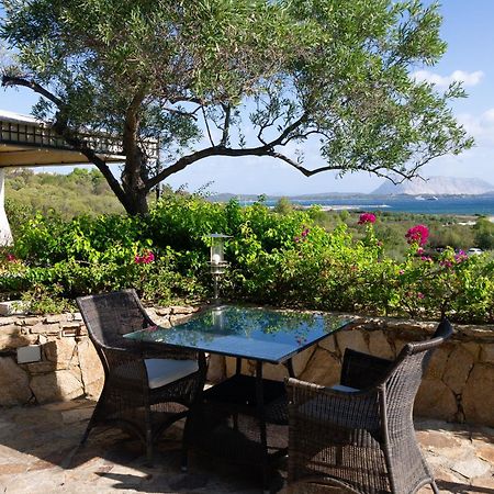 Villa Minda Lodge & View San Teodoro  Bagian luar foto