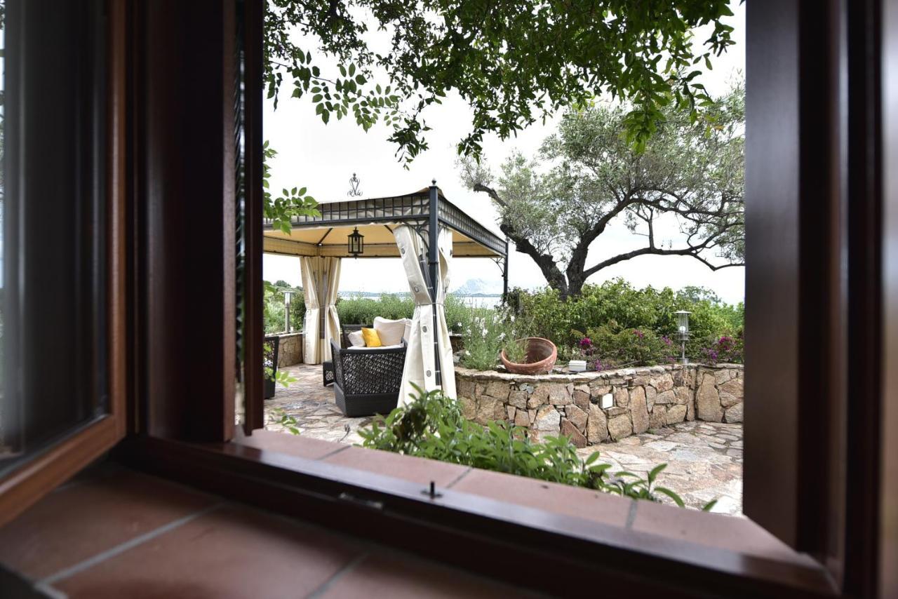 Villa Minda Lodge & View San Teodoro  Bagian luar foto