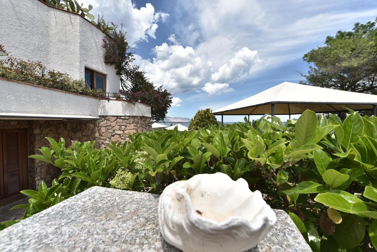 Villa Minda Lodge & View San Teodoro  Bagian luar foto
