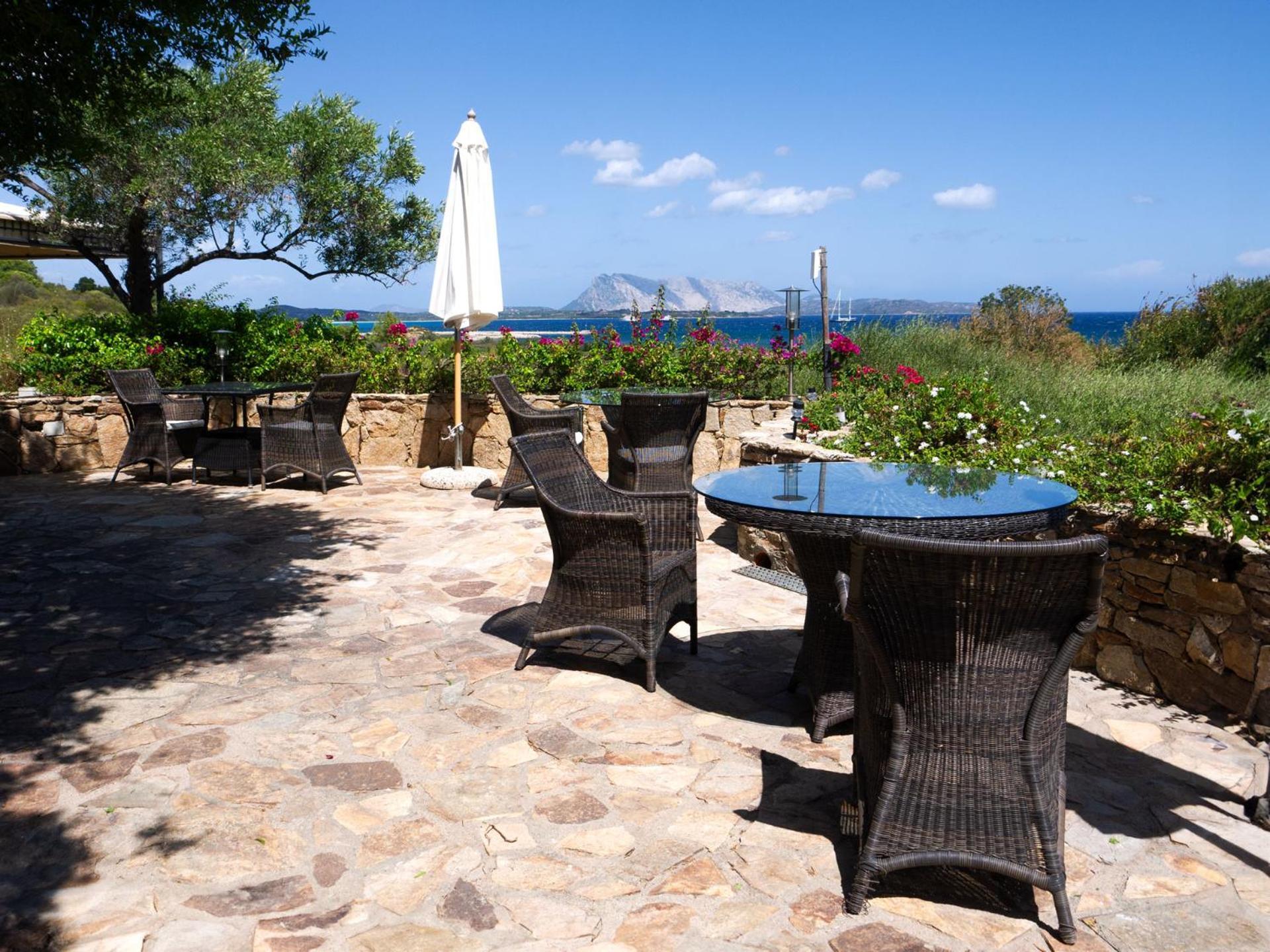 Villa Minda Lodge & View San Teodoro  Bagian luar foto