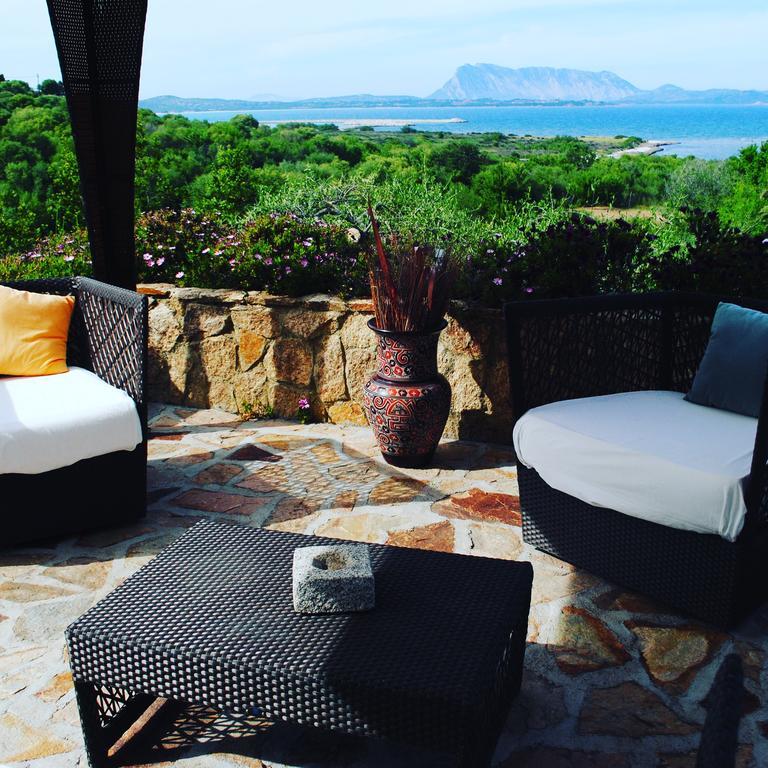 Villa Minda Lodge & View San Teodoro  Bagian luar foto