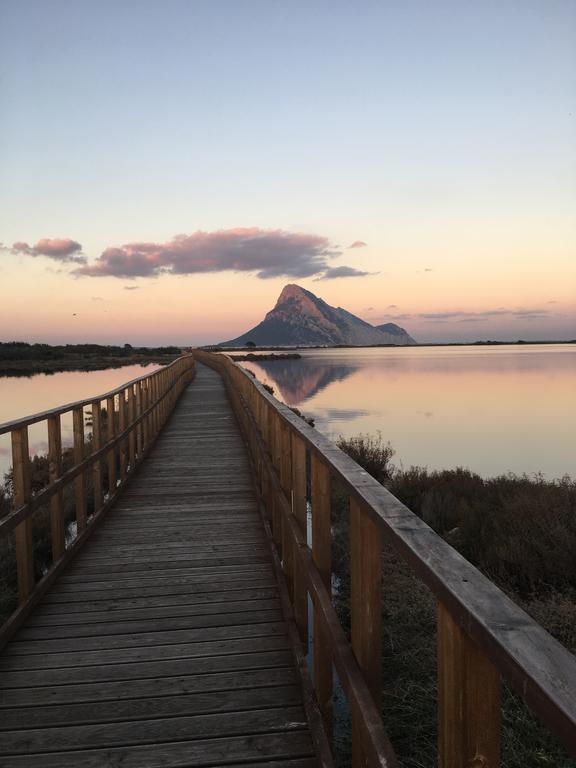 Villa Minda Lodge & View San Teodoro  Bagian luar foto